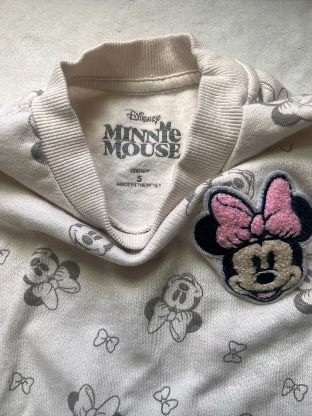 Disney Cream Sweatshirt with Minnie Mouse Patch and Pink Bow